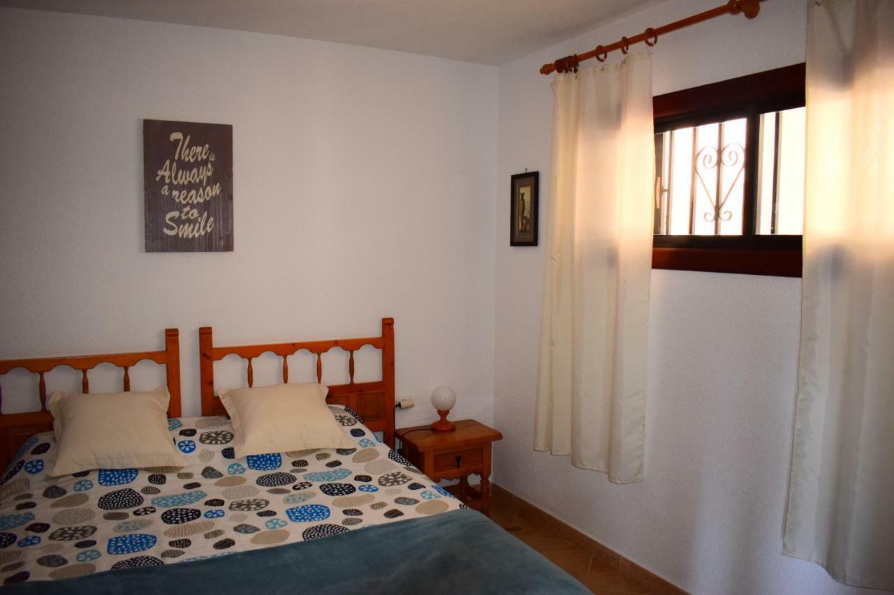 Sunny Summerland Los Cristianos, Ap With City And Ocean View 로스크리스티아노스 외부 사진
